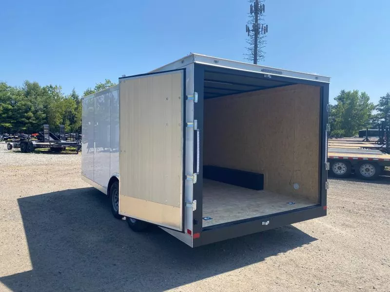 2025 Covered Wagon photo 2