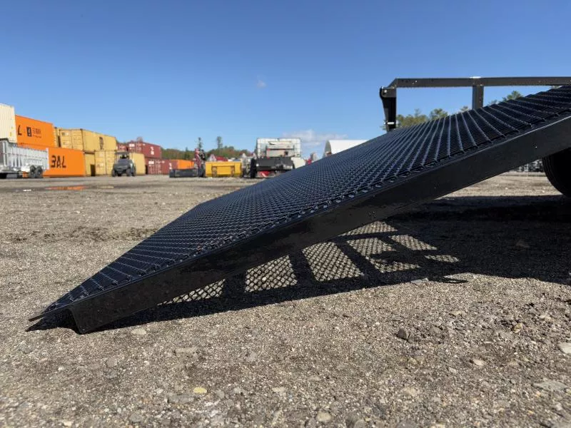 new Utility Trailers Sure-Trac  for sale, in Turner, ME Thumbnail 12