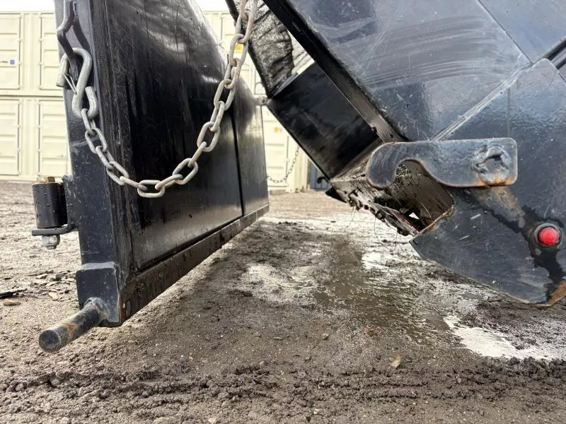 used Dump Trailers Diamond C Trailers  for sale, in Turner, ME Thumbnail 19