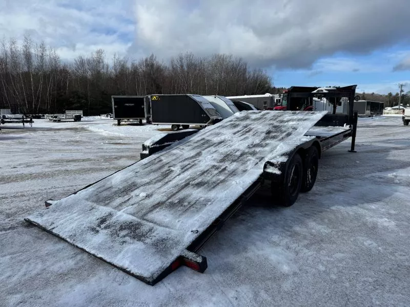 used Equipment / Flatbed Trailers Diamond C Trailers  for sale, in Loudon, NH Thumbnail 11