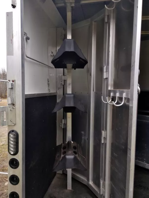 used Horse Trailers Lakota  for sale, in Manchester, ME Thumbnail 22