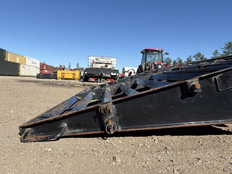 used Equipment / Flatbed Trailers RawMaxx  for sale, in Turner, ME Thumbnail 11