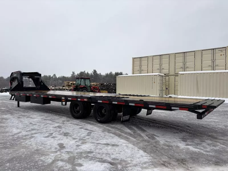 new Equipment / Flatbed Trailers Diamond C Trailers  for sale, in Turner, ME Thumbnail 3