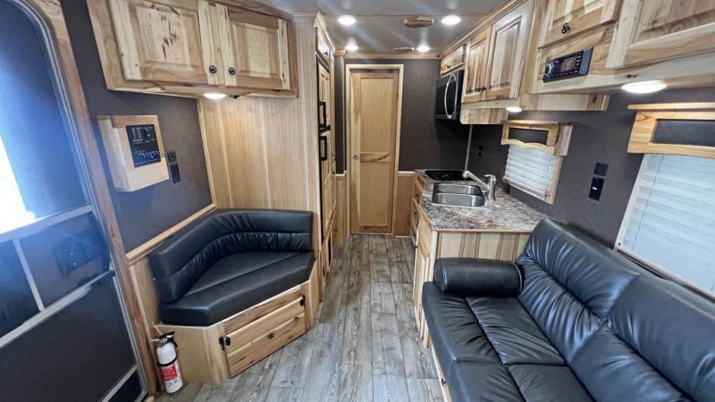 new Horse Trailers Merhow Other for sale, in Manchester, ME Thumbnail 32