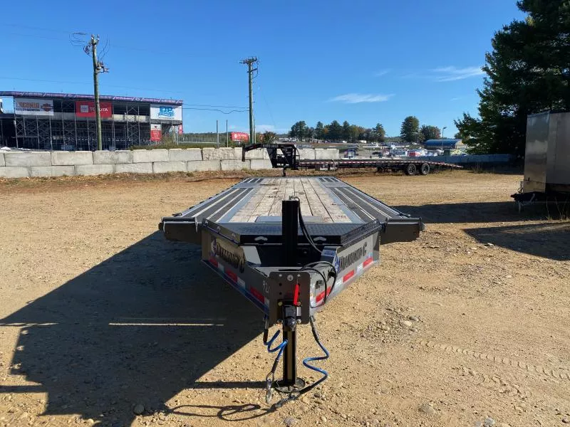 used Equipment / Flatbed Trailers Diamond C Trailers  for sale, in Loudon, NH Thumbnail 3