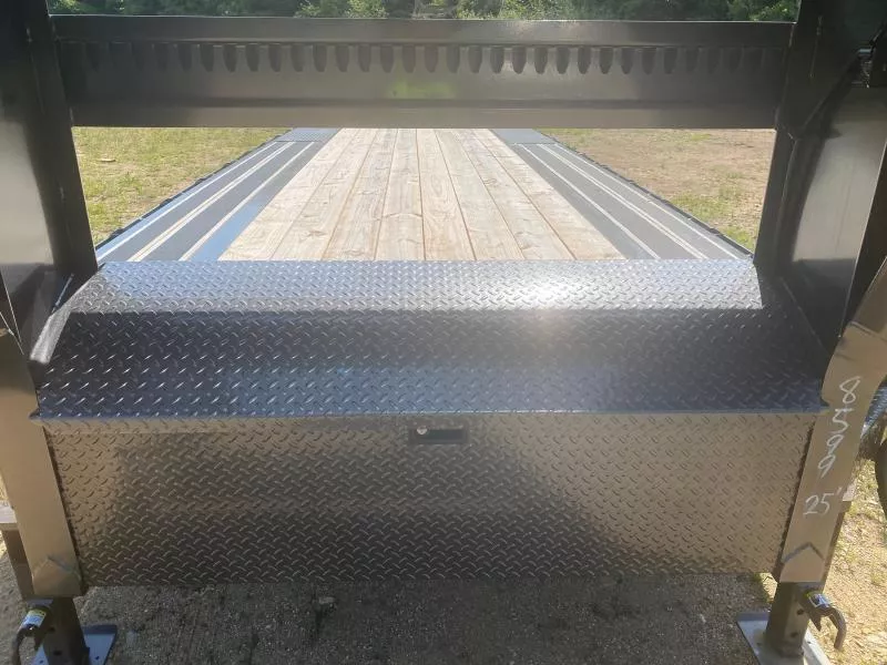 new Equipment / Flatbed Trailers Diamond C Trailers  for sale, in Loudon, NH Thumbnail 16