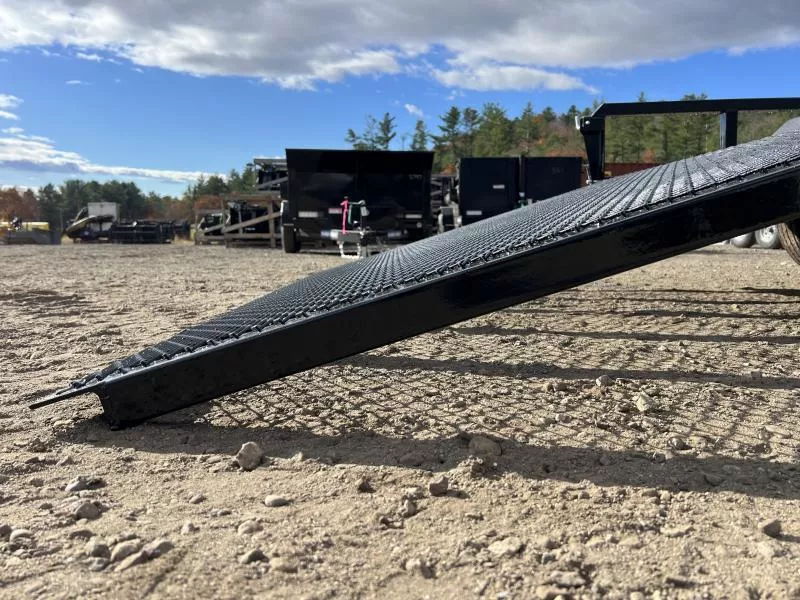 new Utility Trailers Sure-Trac  for sale, in Bangor, ME Thumbnail 11