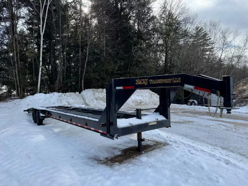 2023 Appalachian 7x36 Open Center 14.5k Gooseneck Car Hauler w/Lockable Toolboxes & Winch