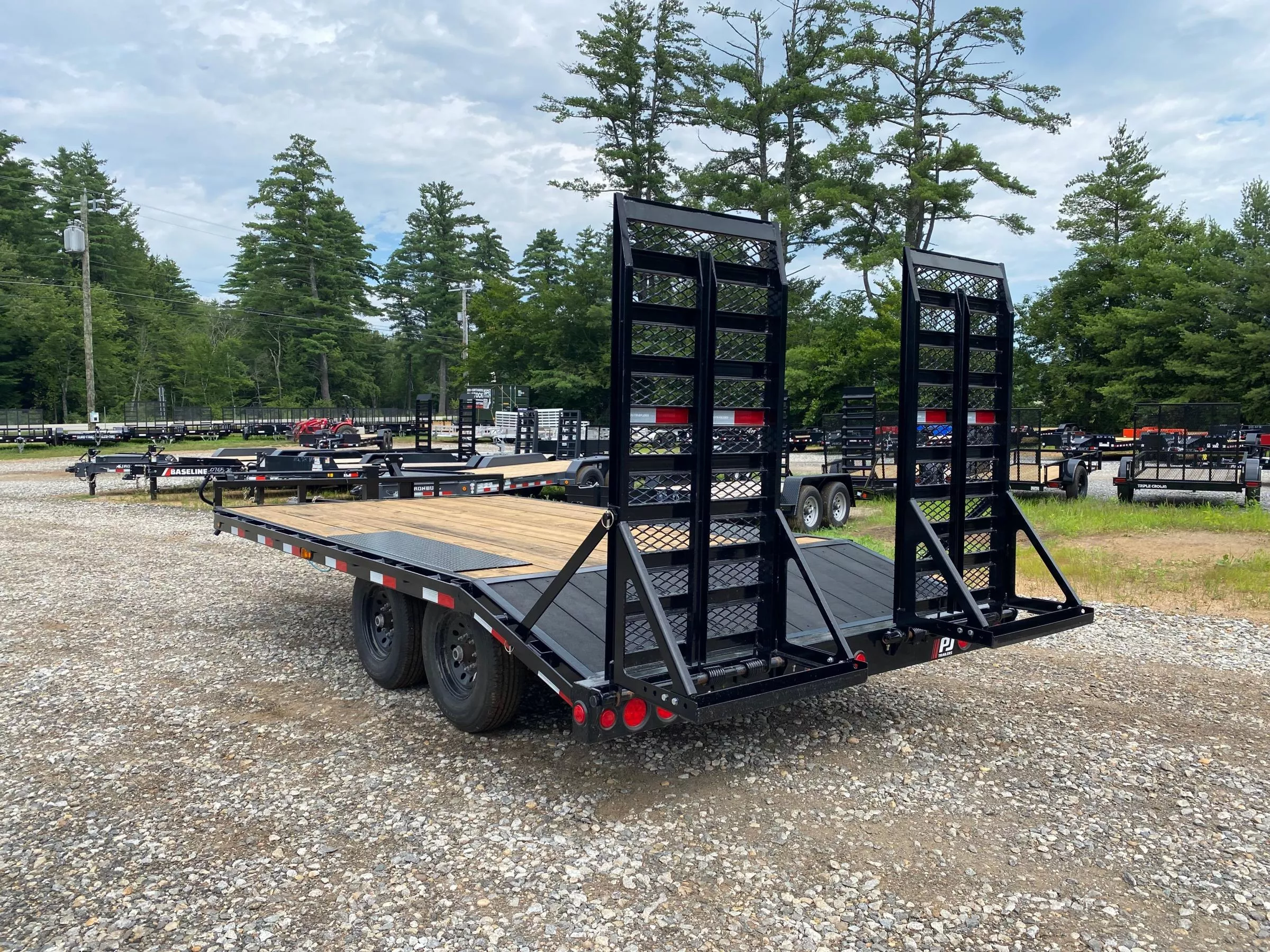 2024 PJ Trailers 8.5x13+3 Powder Coated 12K Deckover Equipment Trailer w/Full Width Ramps cfMG2ae27obq