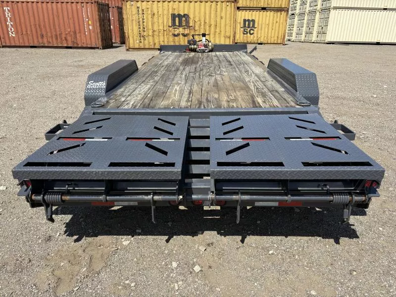 used Equipment / Flatbed Trailers Iron Bull  for sale, in Turner, ME Thumbnail 5