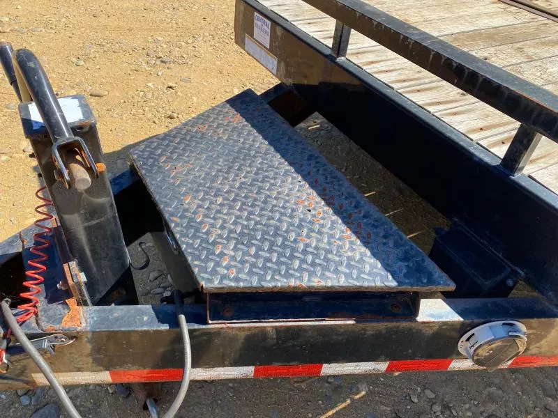used Equipment / Flatbed Trailers Sure-Trac Other for sale, in Loudon, NH Thumbnail 18