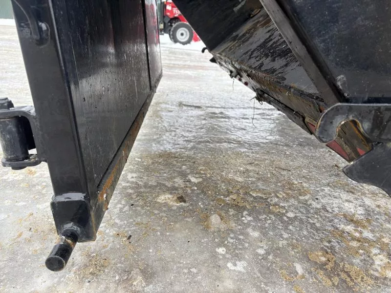 used Dump Trailers Diamond C Trailers  for sale, in Turner, ME Thumbnail 19