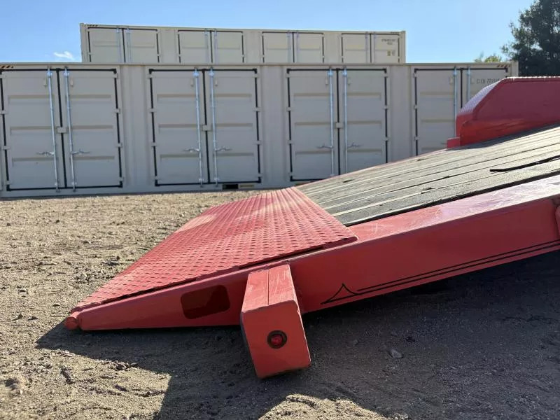 used Equipment / Flatbed Trailers Diamond C Trailers  for sale, in Turner, ME Thumbnail 14