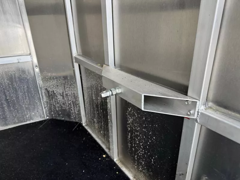 used Horse Trailers Frontier Trailers Other for sale, in Loudon, NH Thumbnail 24