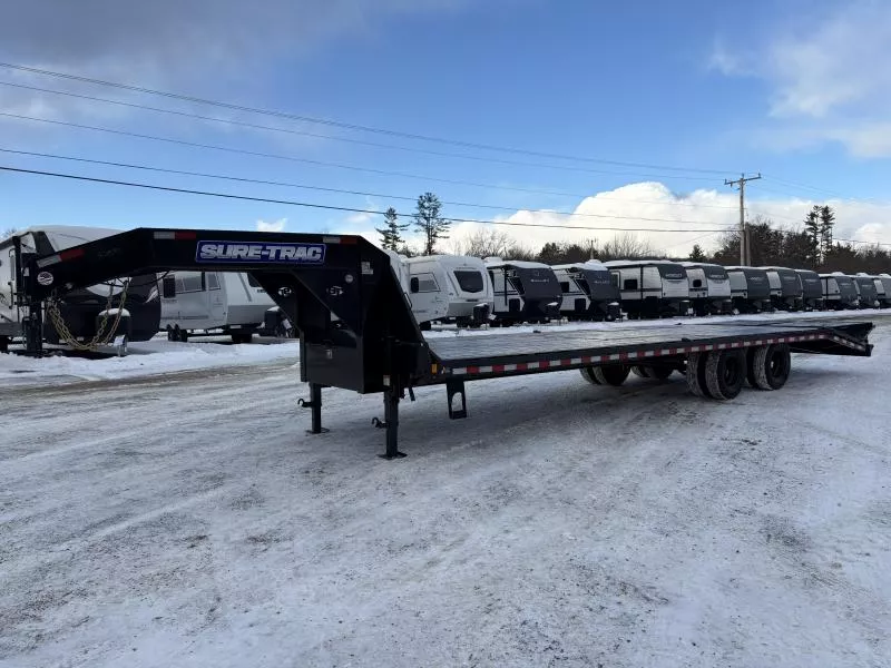 2026 Sure-Trac 8.5X25+5 Powder Coated 22.5K Gooseneck Deckover Equipment Trailer w/Full Width Ramps