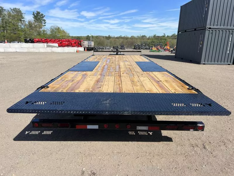 new Equipment / Flatbed Trailers Iron Bull  for sale, in Turner, ME Thumbnail 6