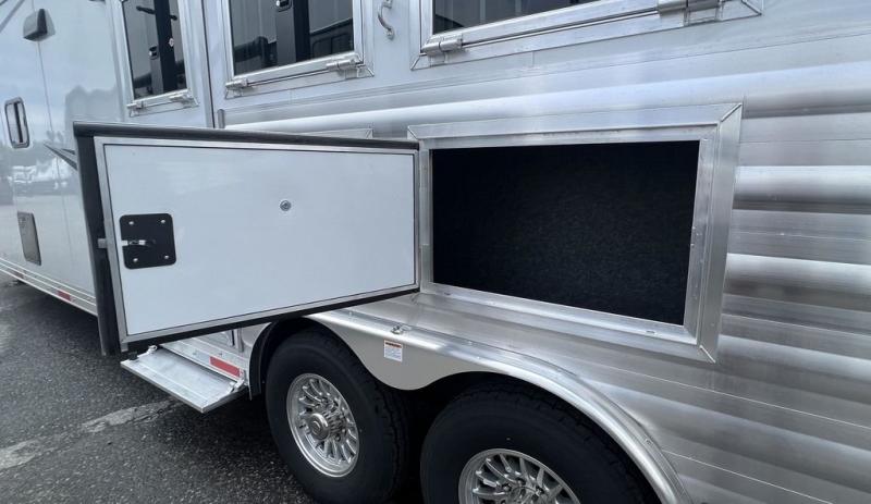new Horse Trailers Merhow Other for sale, in Manchester, ME Thumbnail 17