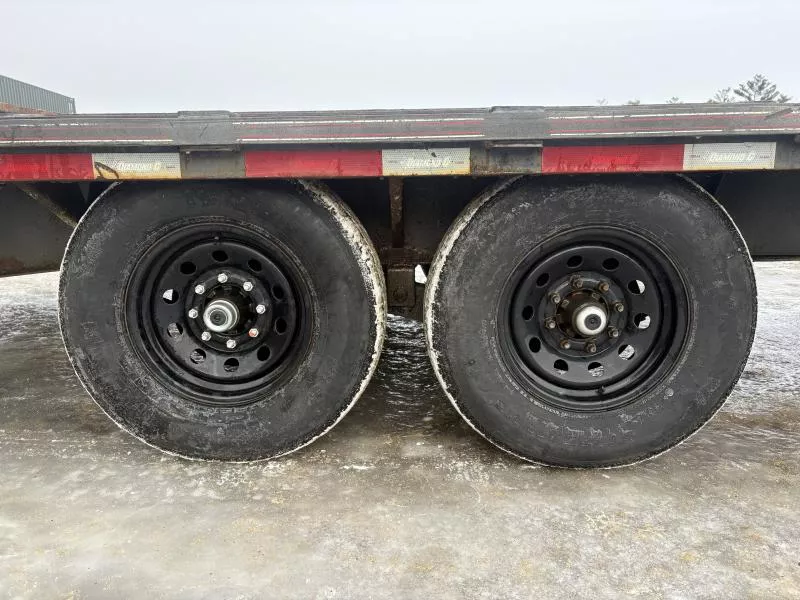 used Equipment / Flatbed Trailers Diamond C Trailers  for sale, in Turner, ME Thumbnail 16