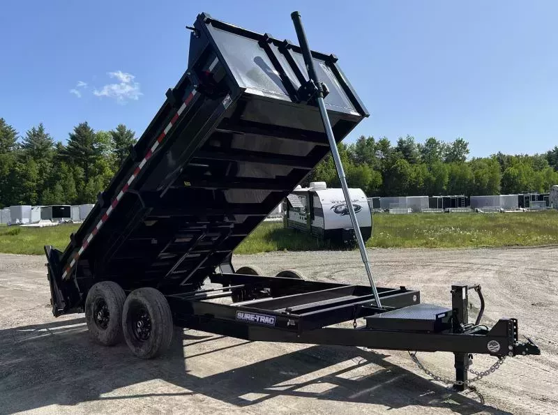 2025 Sure-Trac 7x14 14K Powder Coated Hydraulic Dump w/Ramps, Spreader Gate, Tarp Kit.