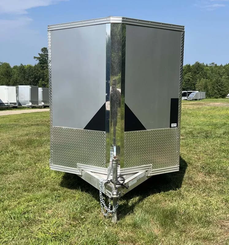 used Cargo (Enclosed) Trailers Commander Other for sale, in Manchester, ME Thumbnail 3