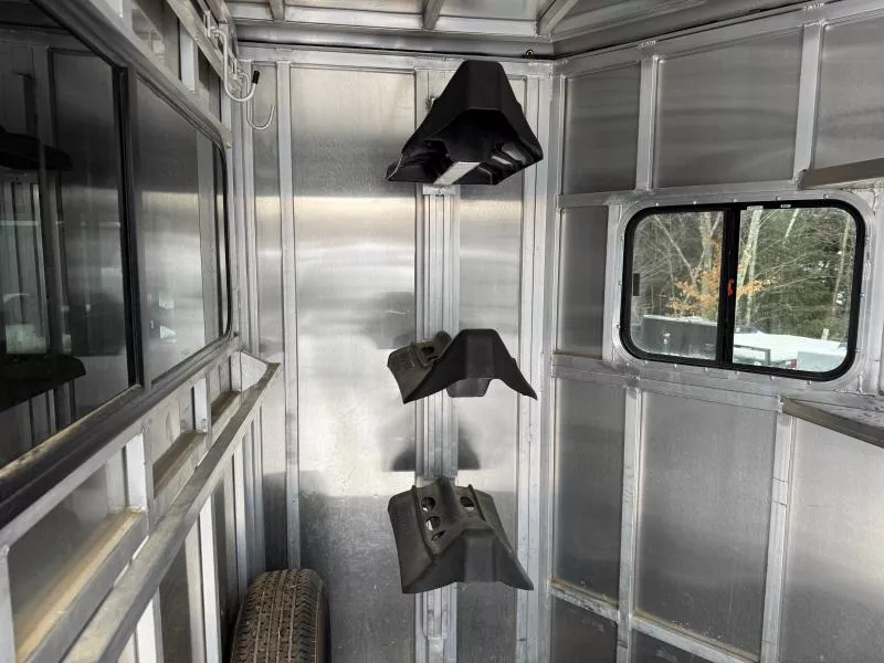 used Horse Trailers Frontier Trailers  for sale, in Loudon, NH Thumbnail 28