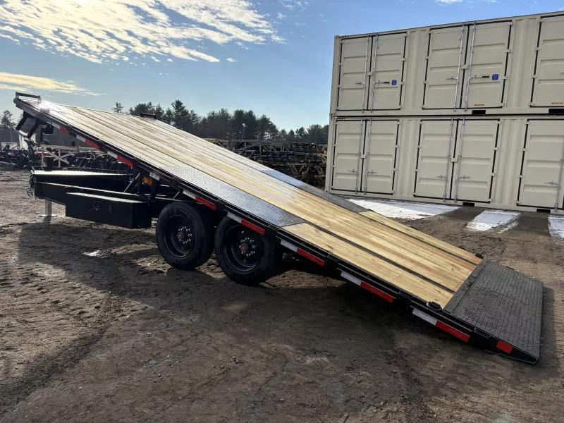 new Equipment / Flatbed Trailers Diamond C Trailers  for sale, in Turner, ME Thumbnail 11