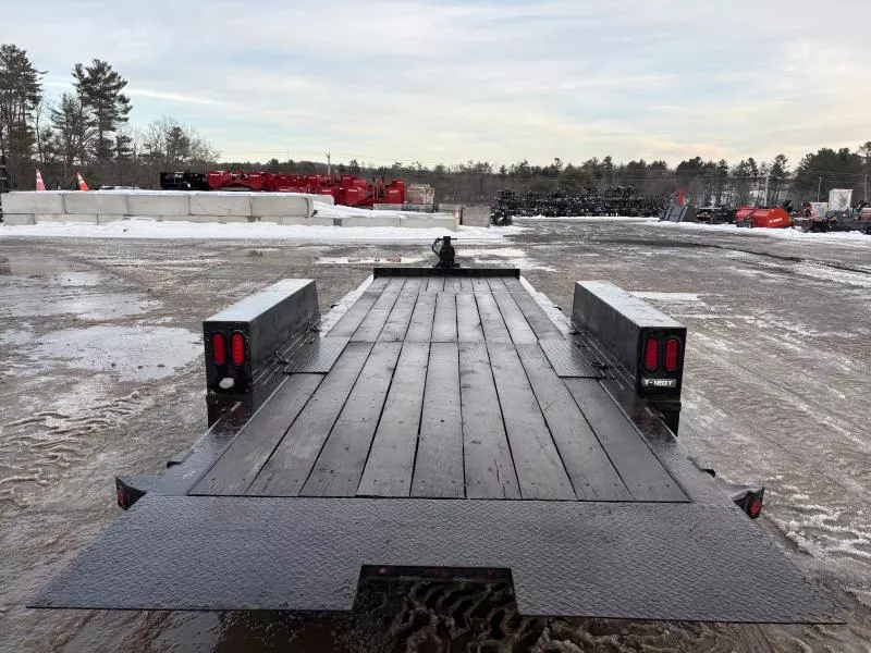 used Equipment / Flatbed Trailers Towmaster Trailers  for sale, in Turner, ME Thumbnail 5