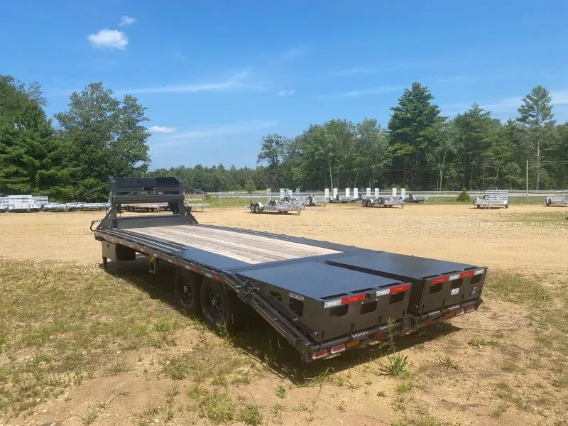 new Equipment / Flatbed Trailers Diamond C Trailers  for sale, in Loudon, NH Thumbnail 6