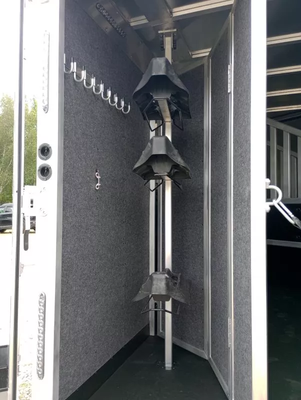 new Horse Trailers Merhow Trailers  for sale, in Manchester, ME Thumbnail 14