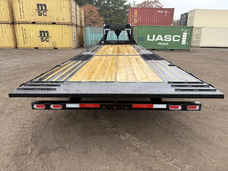 new Equipment / Flatbed Trailers Diamond C Trailers  for sale, in Turner, ME Thumbnail 4