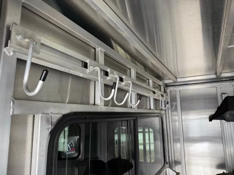 used Horse Trailers Frontier Trailers  for sale, in Loudon, NH Thumbnail 27