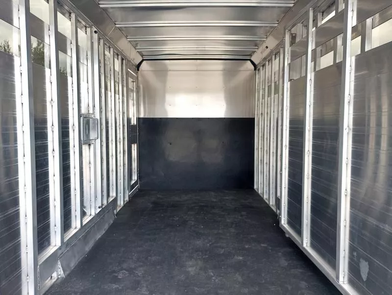 new Horse Trailers Merhow Trailers  for sale, in Manchester, ME Thumbnail 17