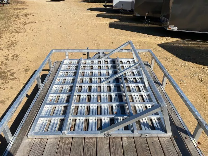 used Equipment / Flatbed Trailers Nitro  for sale, in Loudon, NH Thumbnail 14