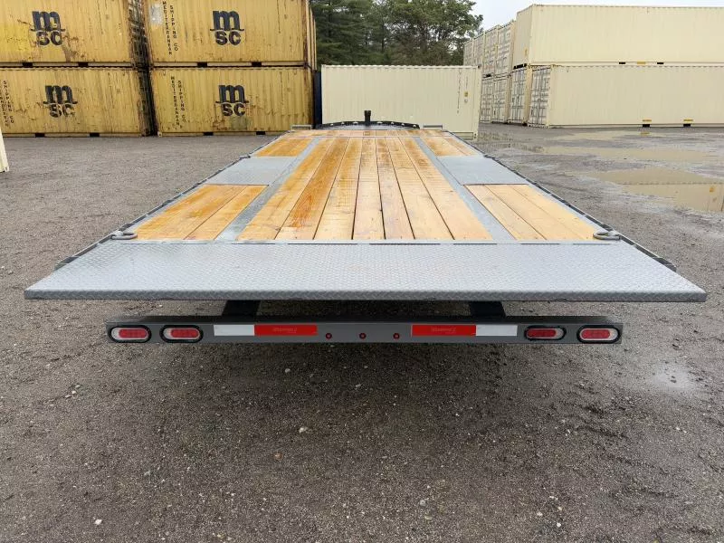 new Equipment / Flatbed Trailers Diamond C Trailers  for sale, in Turner, ME Thumbnail 5