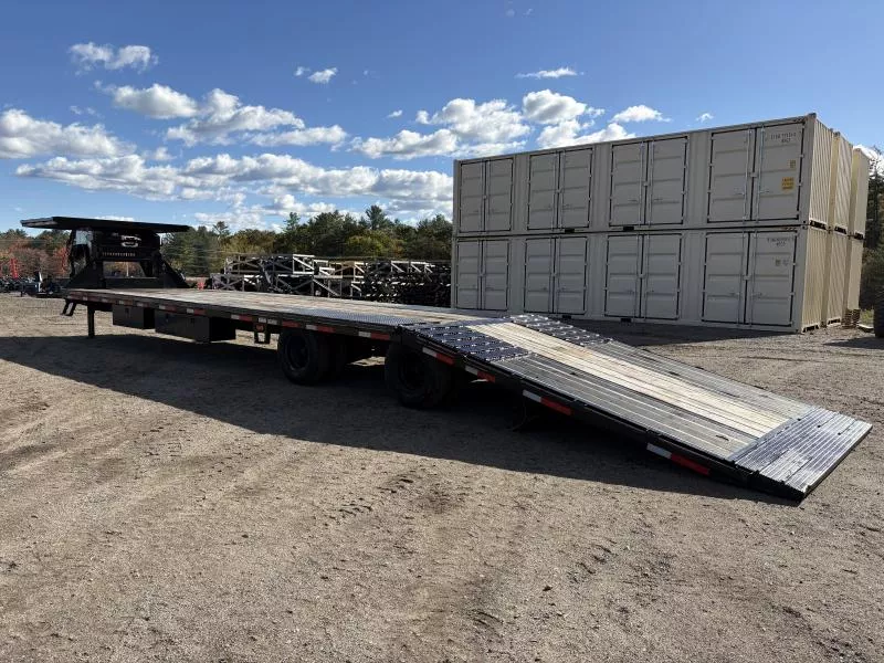 used Equipment / Flatbed Trailers Diamond C Trailers  for sale, in Turner, ME Thumbnail 2