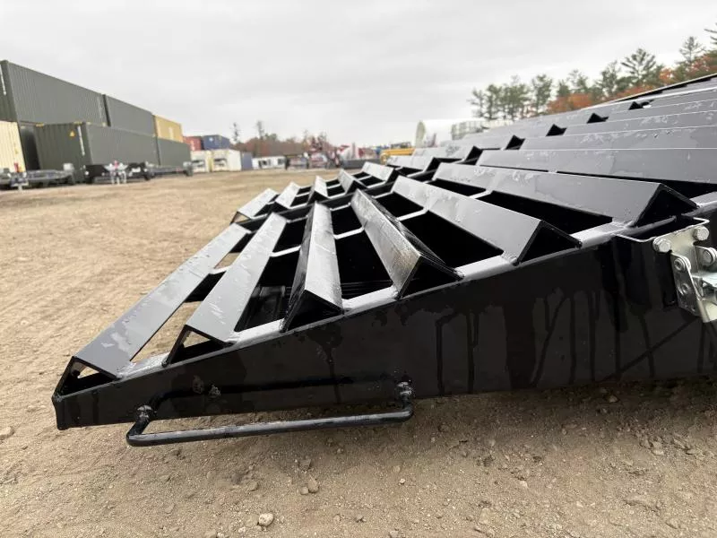 used Equipment / Flatbed Trailers Big Tex Trailers  for sale, in Turner, ME Thumbnail 12