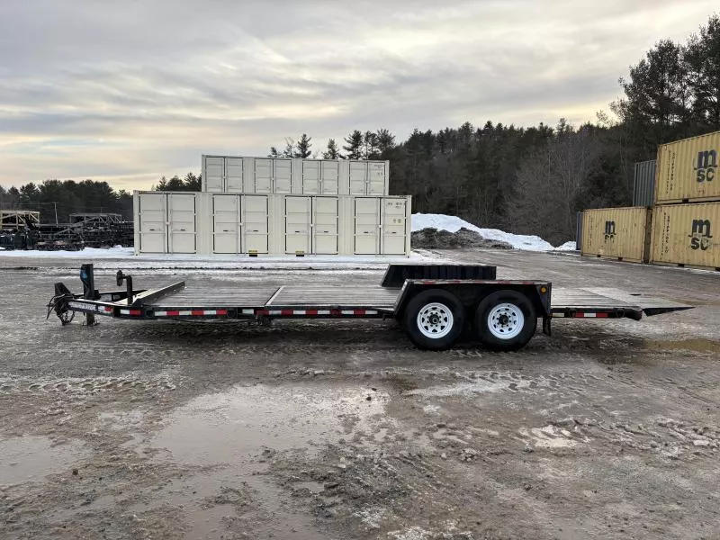 used Equipment / Flatbed Trailers Towmaster Trailers  for sale, in Turner, ME Thumbnail 3