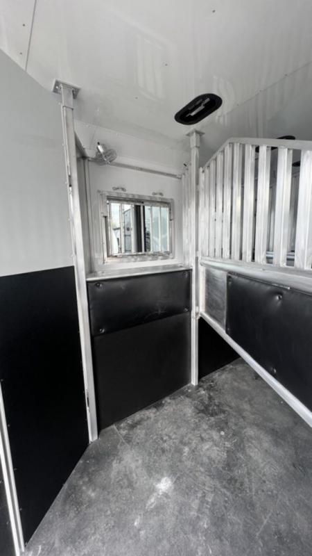 new Horse Trailers Merhow Other for sale, in Manchester, ME Thumbnail 9