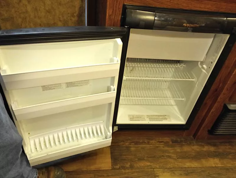 used Horse Trailers Lakota  for sale, in Manchester, ME Thumbnail 8