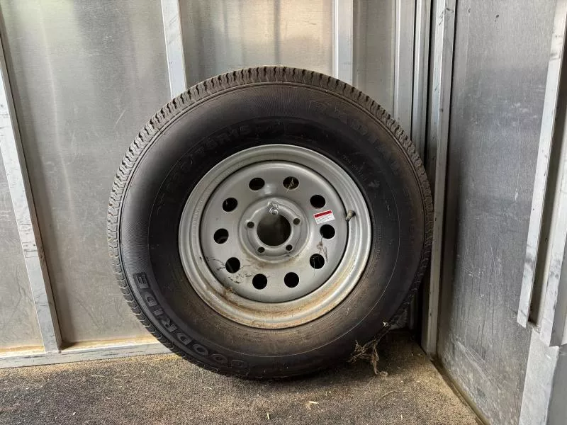 used Horse Trailers Frontier Trailers  for sale, in Loudon, NH Thumbnail 30