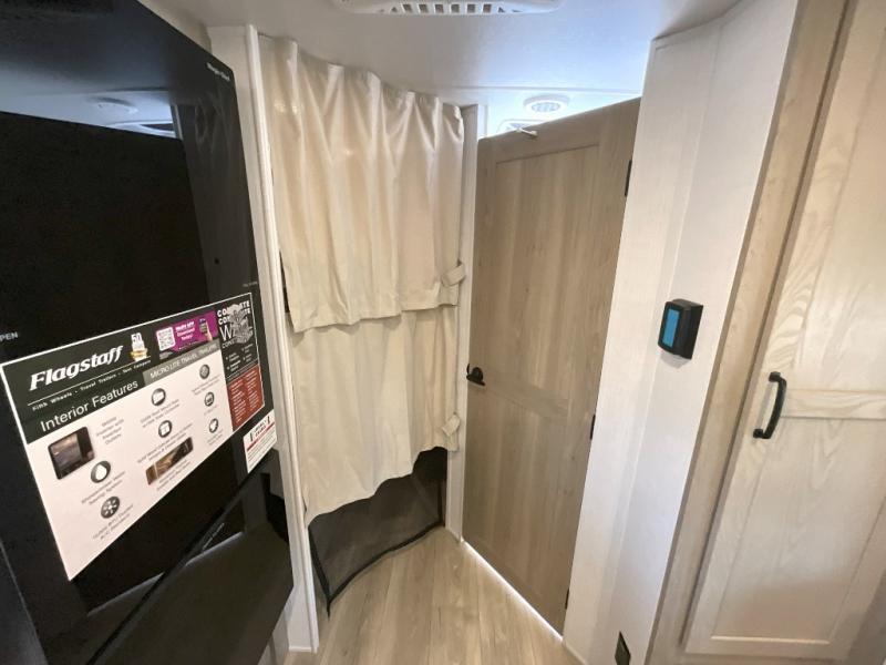 new Travel Trailers Forest River Flagstaff Micro Lite for sale, in Donna, TX Thumbnail 28