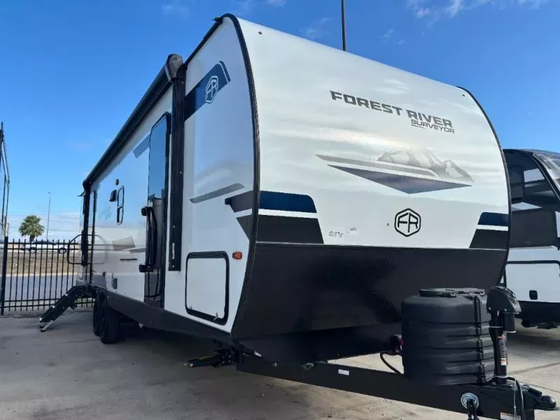 new Travel Trailers Forest River Surveyor Legend X for sale, in Donna, TX Thumbnail 3