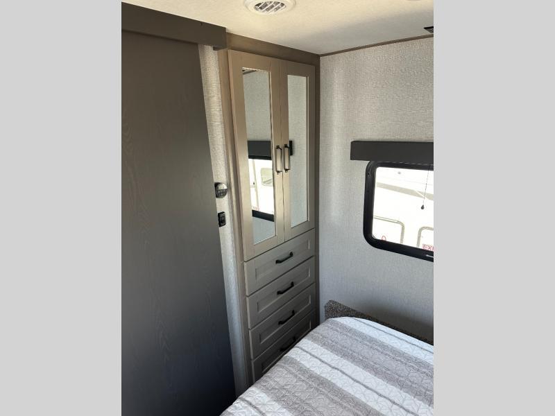 new Fifth Wheel Trailers Grand Design RV Reflection 150 Series for sale, in Donna, TX Thumbnail 10