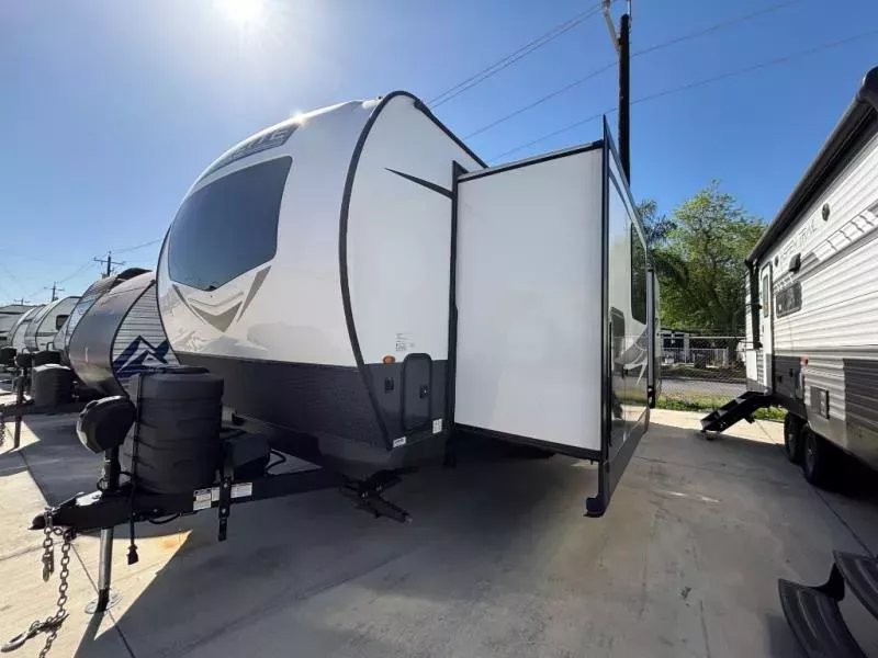 used Travel Trailers Forest River Flagstaff Micro Lite for sale, in Donna, TX Thumbnail 3