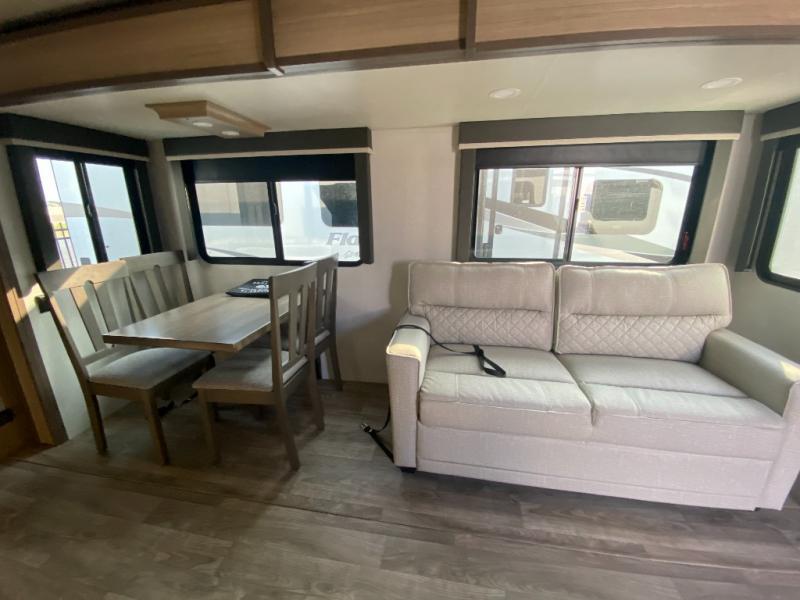 new Toy Haulers Keystone RV Outback for sale, in Donna, TX Thumbnail 8