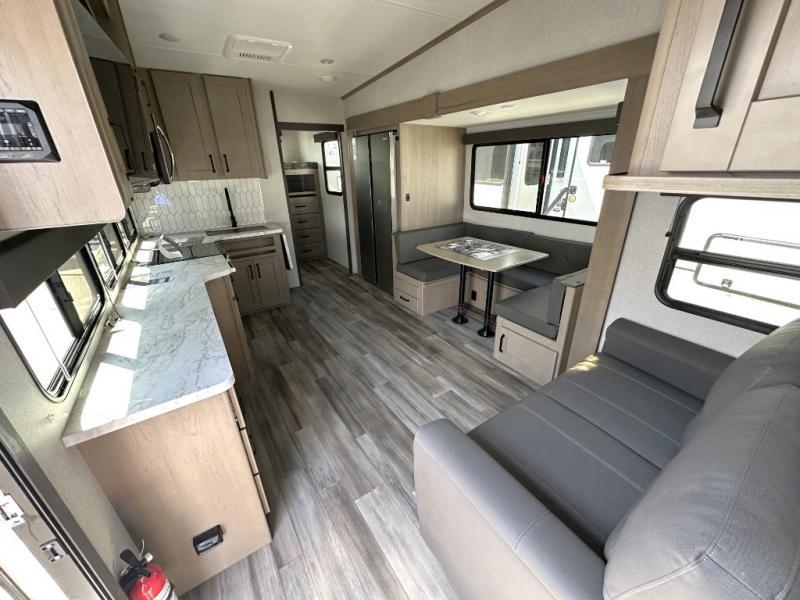 new Fifth Wheel Trailers Grand Design RV Reflection 150 Series for sale, in Donna, TX Thumbnail 11
