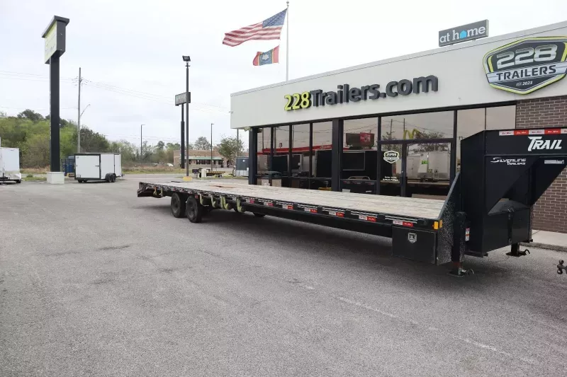 2026 TRAIL MAXX 102" X 40' General Trailers