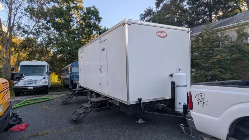 6 Stall Shower Trailer