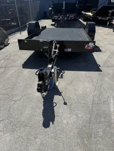 2027 Diamond C Trailers DSA107-12
