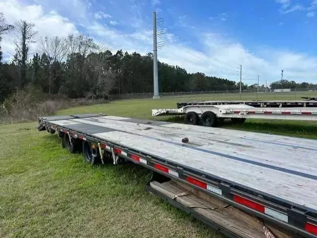used Equipment / Flatbed Trailers Diamond C Trailers  for sale, in Miami, FL Thumbnail 5
